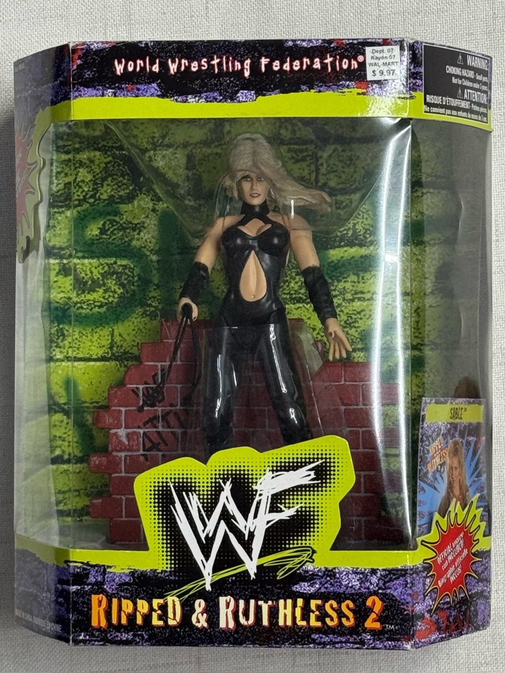 1998 WWF Jakks Pacific Ripped & Ruthless Series 2 Sable